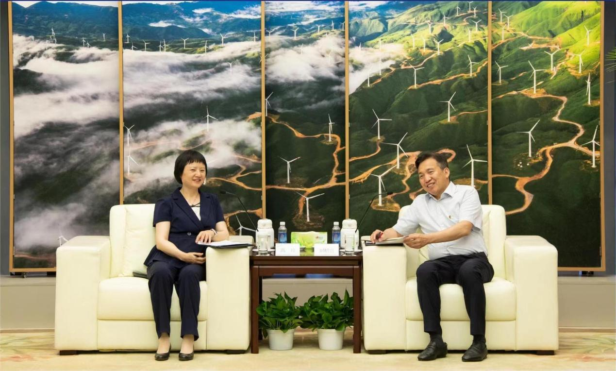 高玲造访国家电投党组书记、、董事长刘明胜